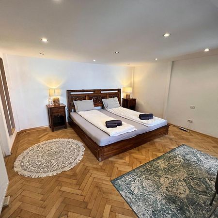Cedar Inn Budapest - Palace District Eksteriør bilde