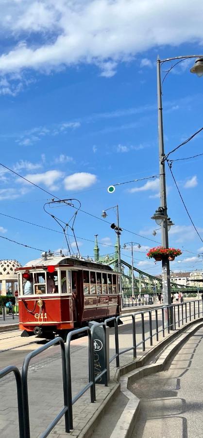 Cedar Inn Budapest - Palace District Eksteriør bilde