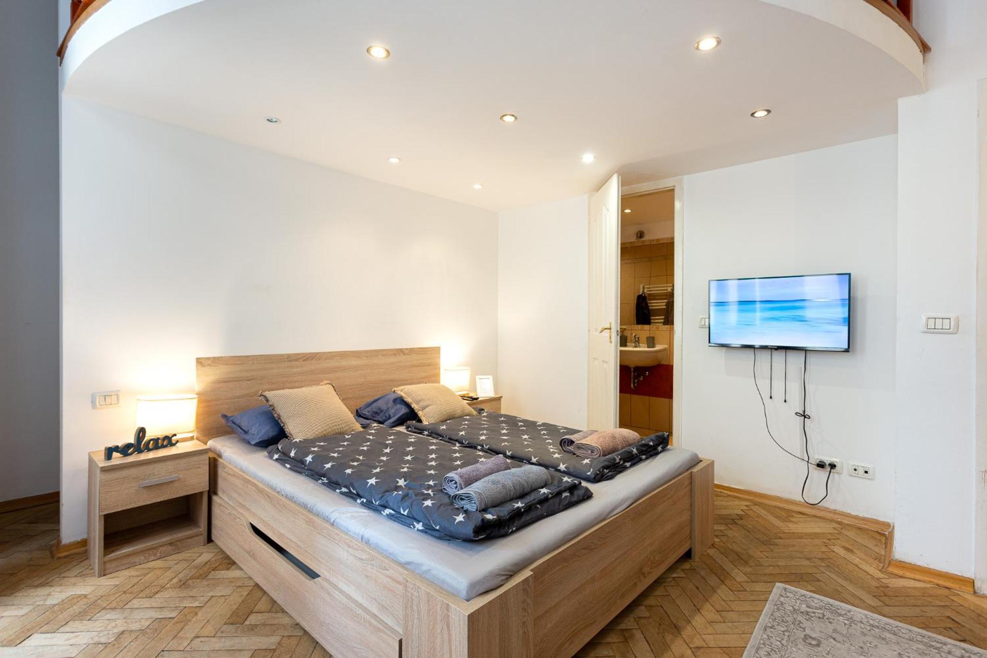 Cedar Inn Budapest - Palace District Eksteriør bilde