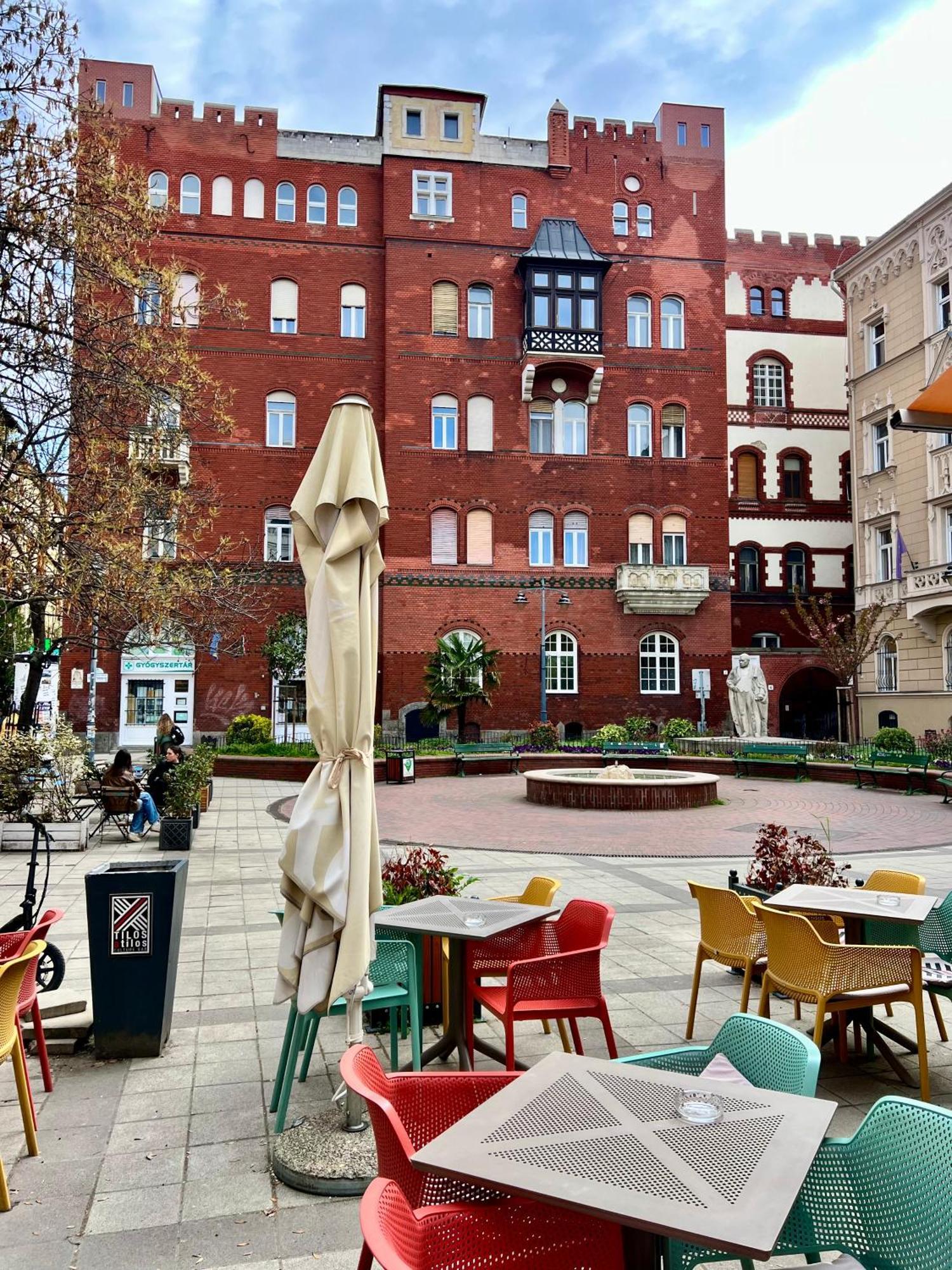 Cedar Inn Budapest - Palace District Eksteriør bilde